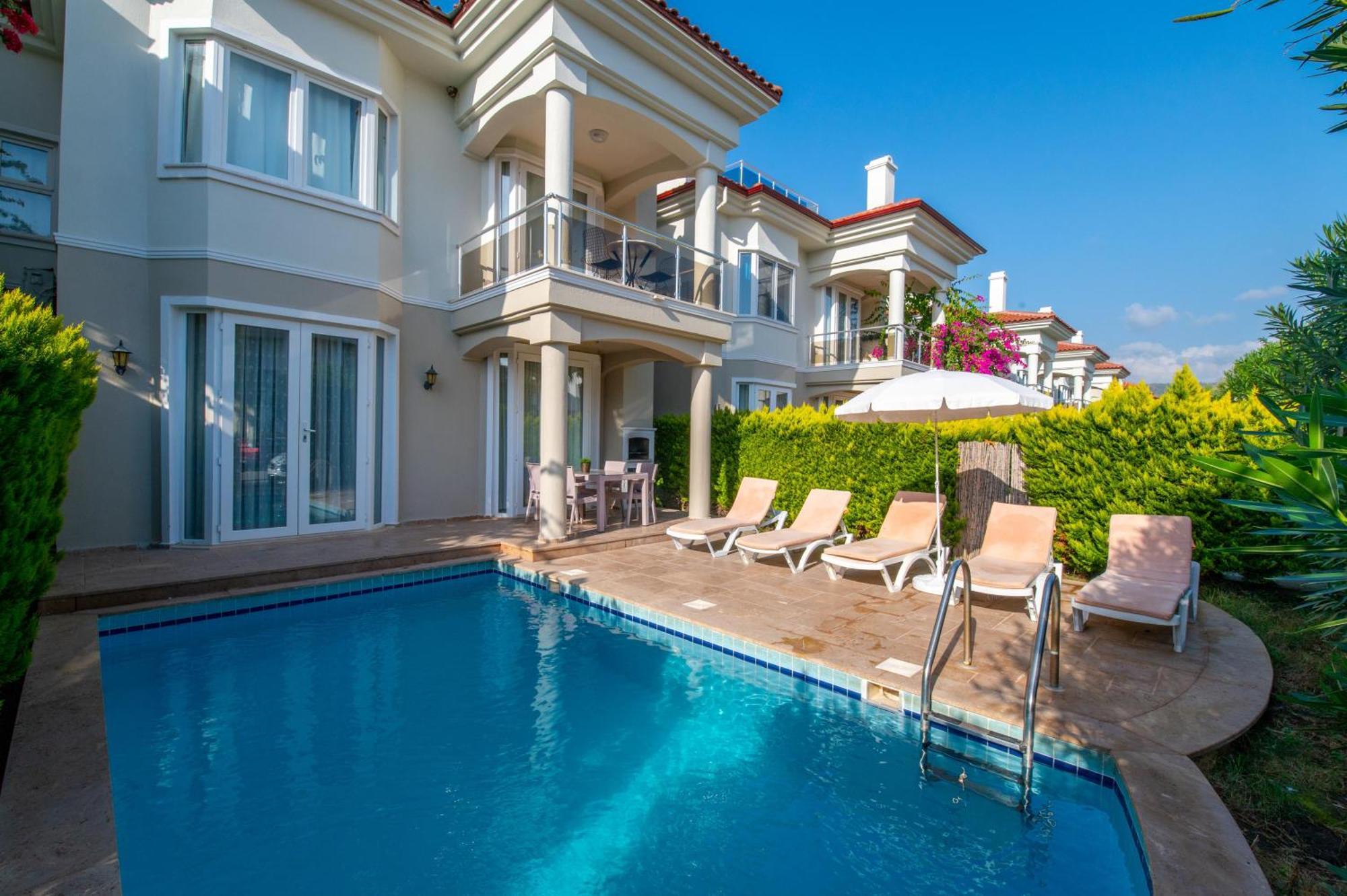 Sunset Beach Resort Aqua Lettings Фетие Екстериор снимка