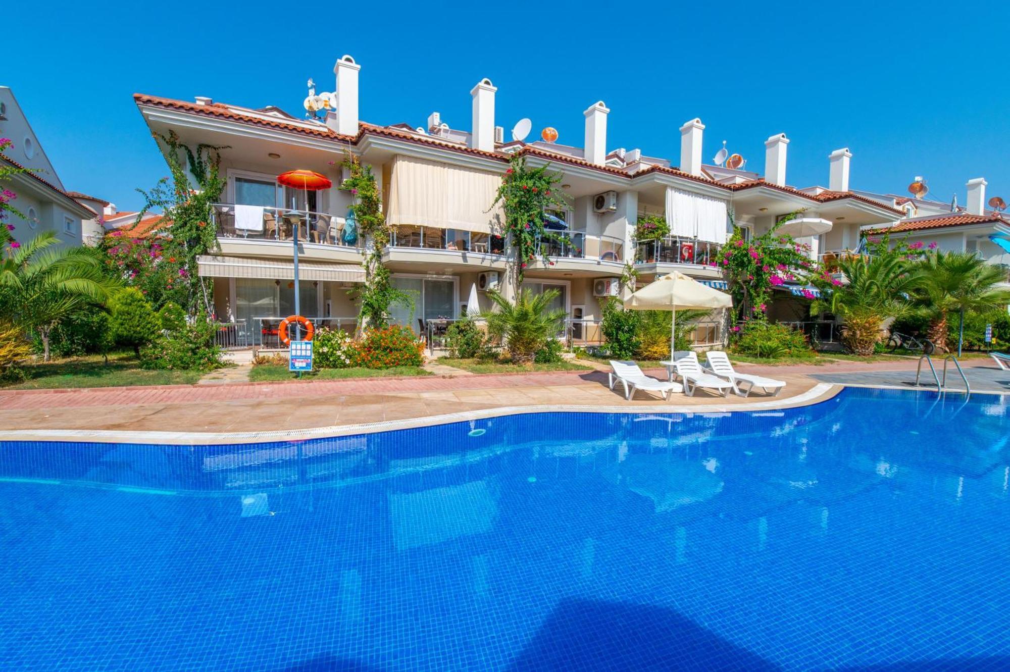 Sunset Beach Resort Aqua Lettings Фетие Екстериор снимка