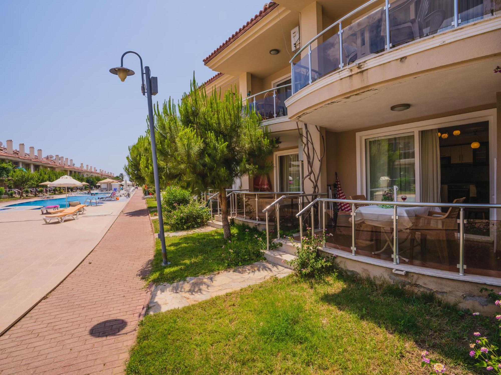 Sunset Beach Resort Aqua Lettings Фетие Екстериор снимка