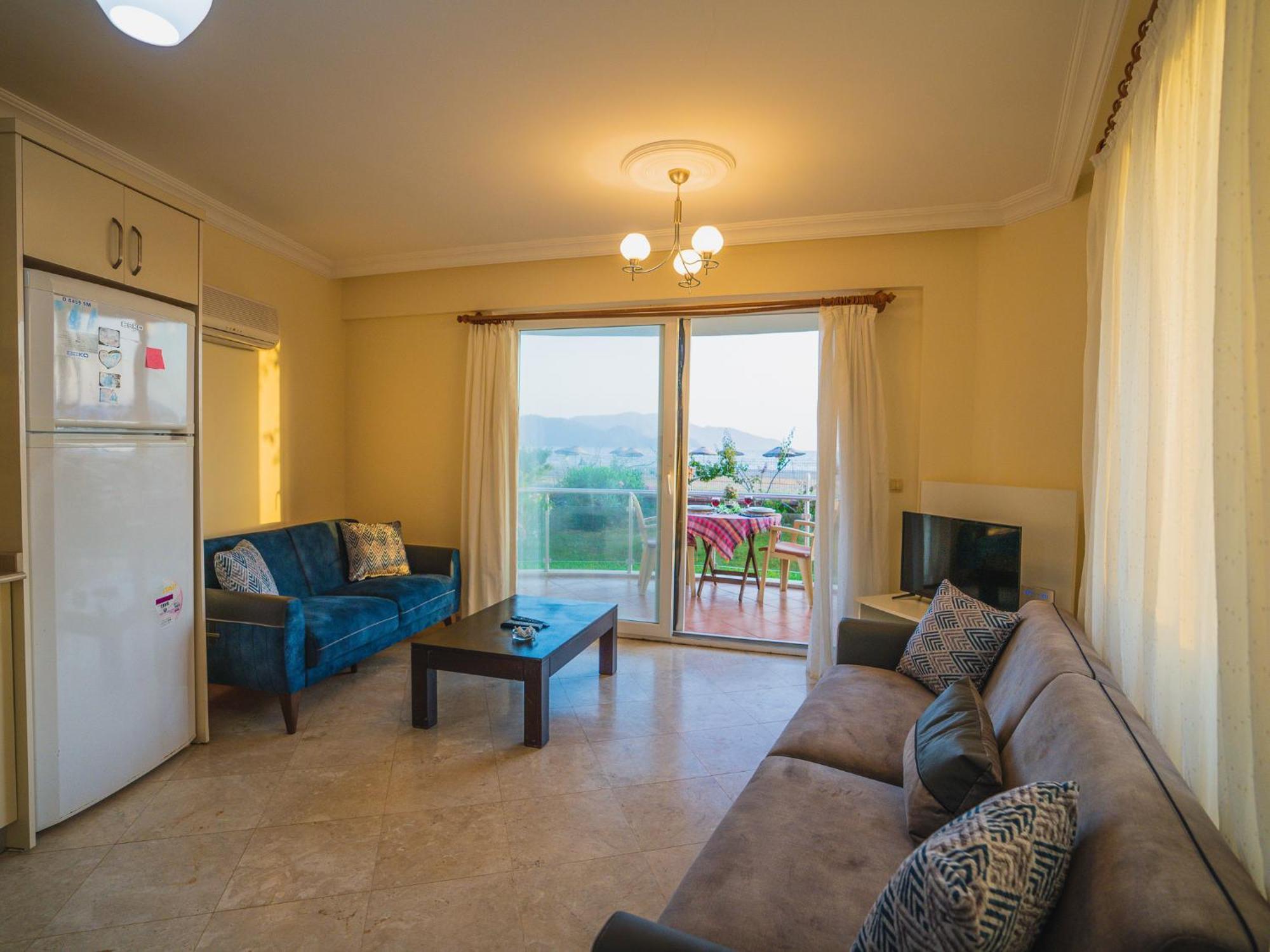 Sunset Beach Resort Aqua Lettings Фетие Екстериор снимка