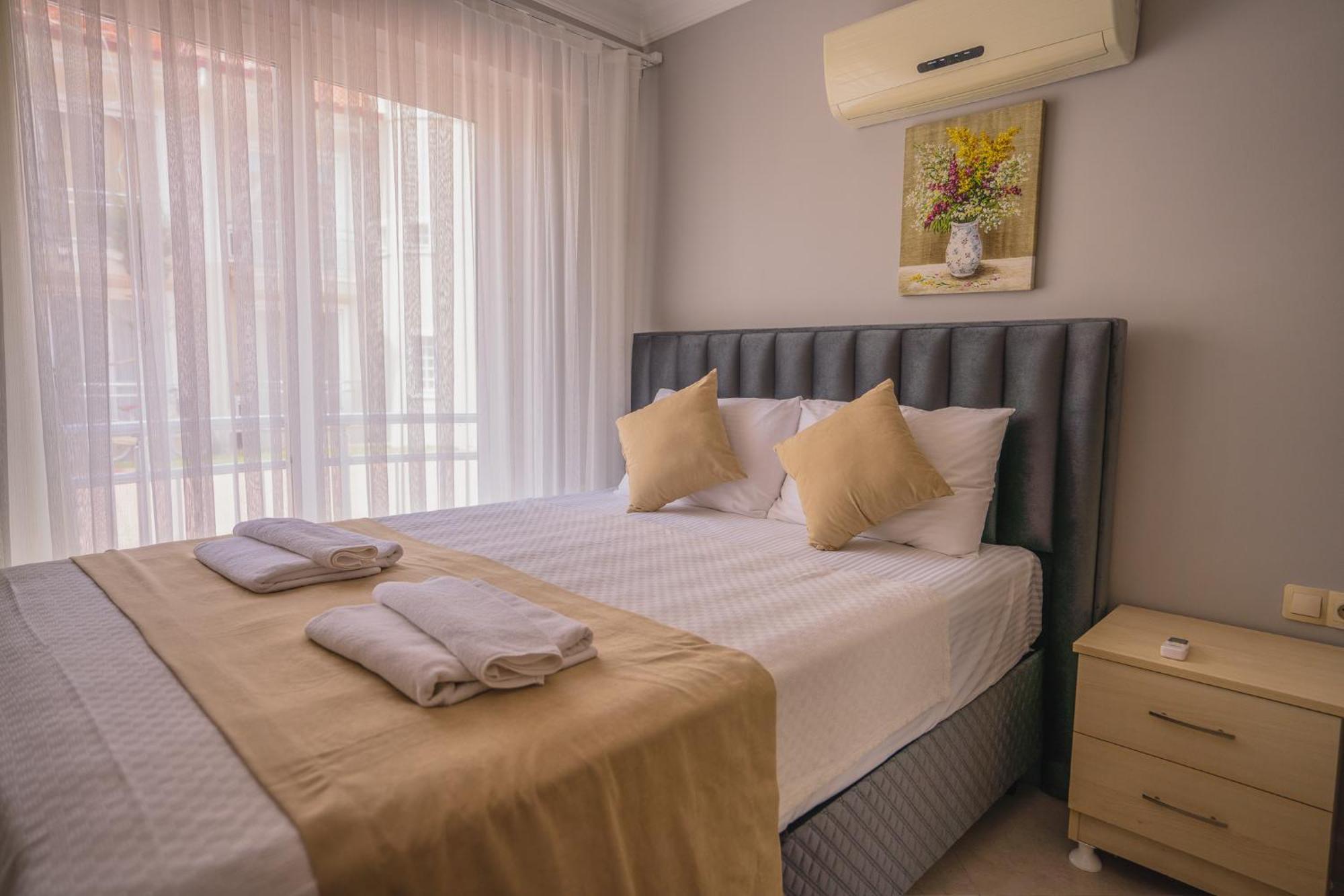 Sunset Beach Resort Aqua Lettings Фетие Екстериор снимка